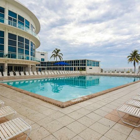 Castle Beach Suites By Vacation Media Miami Beach Luaran gambar