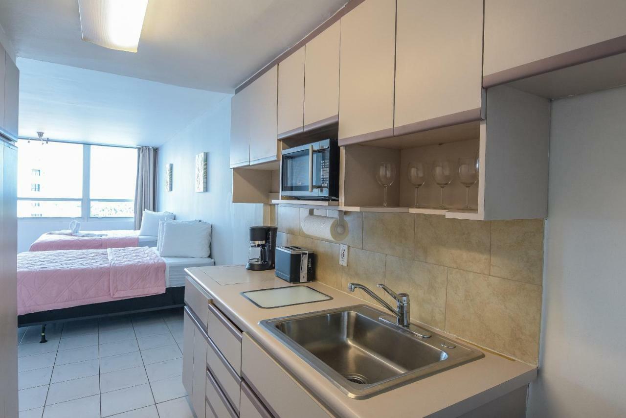 Castle Beach Suites By Vacation Media Miami Beach Luaran gambar